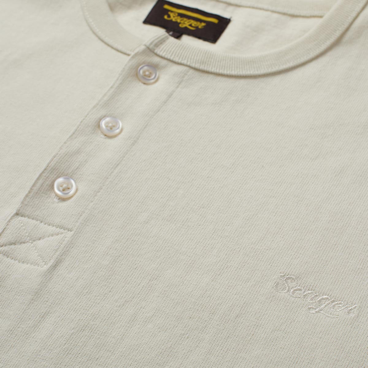 Brand Henley S/S White