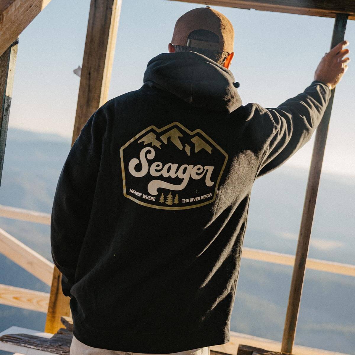 High Country Hoodie Black