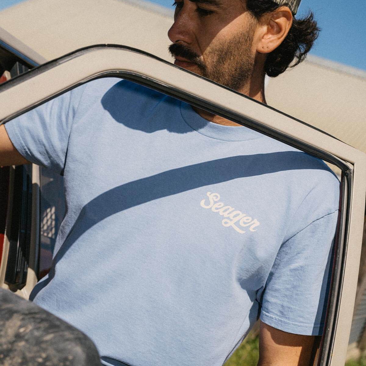 Russ Tee Faded Denim