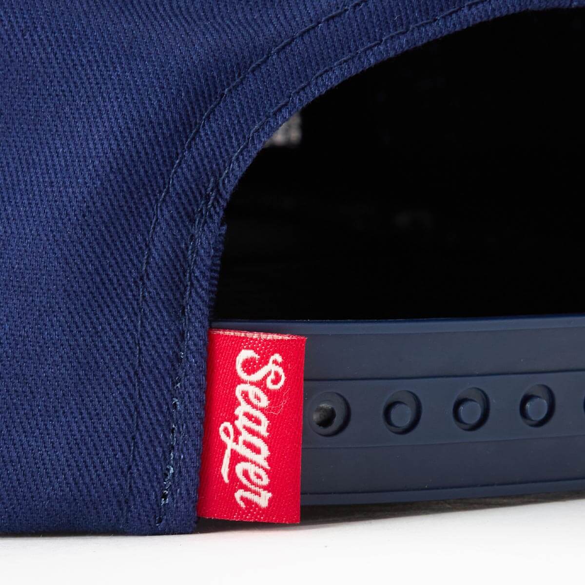 SGR USA Snapback Navy/White