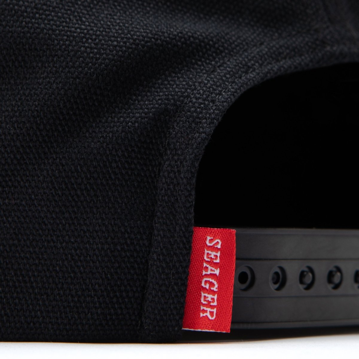 Damn Right Snapback Black - Seager Co.